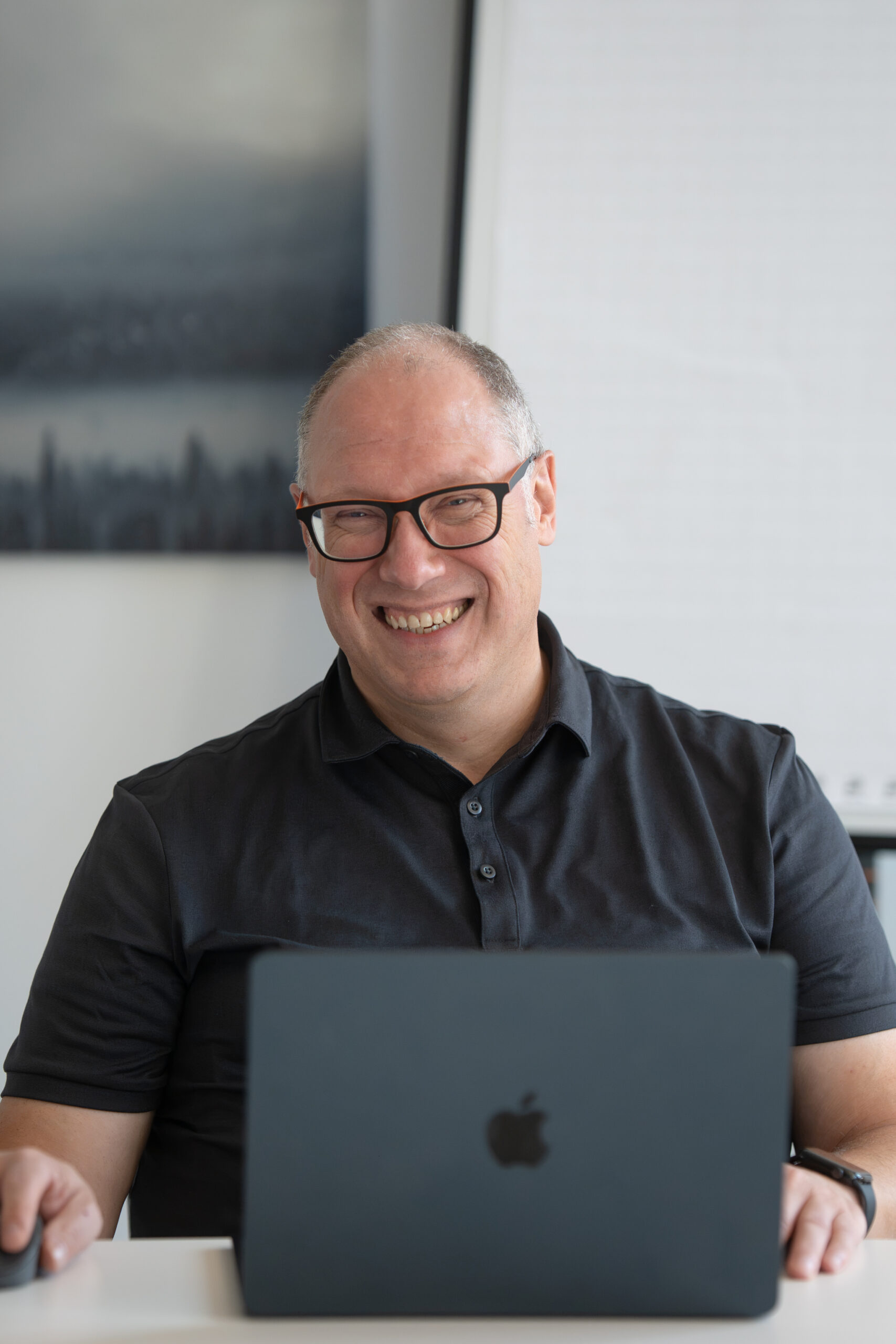 Portraitfoto-Markus-Sextro Auf dem Foto ist der ISB Markus Sextro zu sehen.